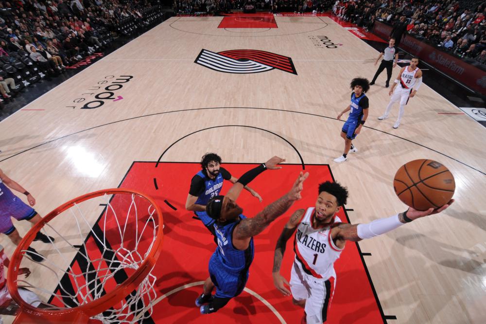 00万英镑 00万英镑