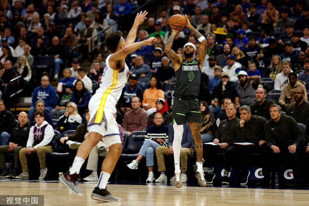 和球迷的议 和球迷的议